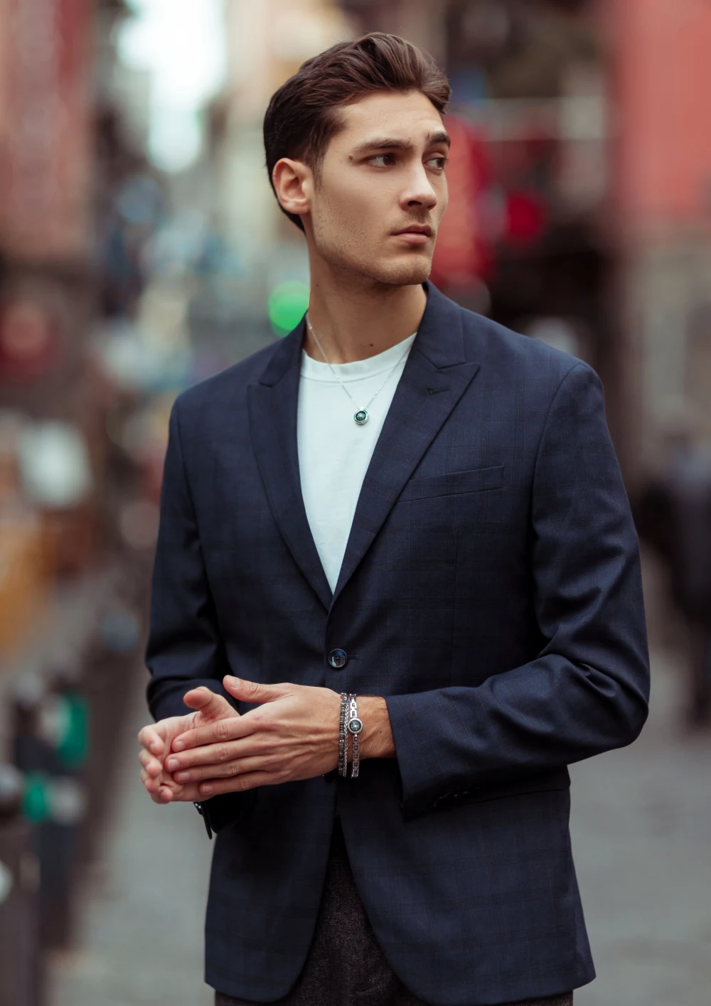 Contattaci su WhatsApp